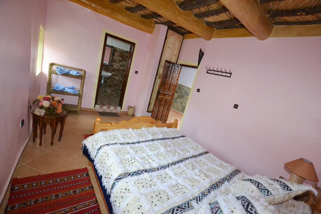 Tizourgane Kasbah Bed & Breakfast Tiguissas Room photo