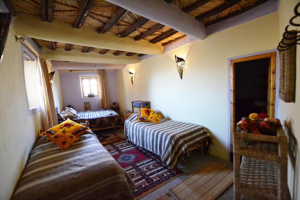 Tizourgane Kasbah Bed & Breakfast Tiguissas Room photo